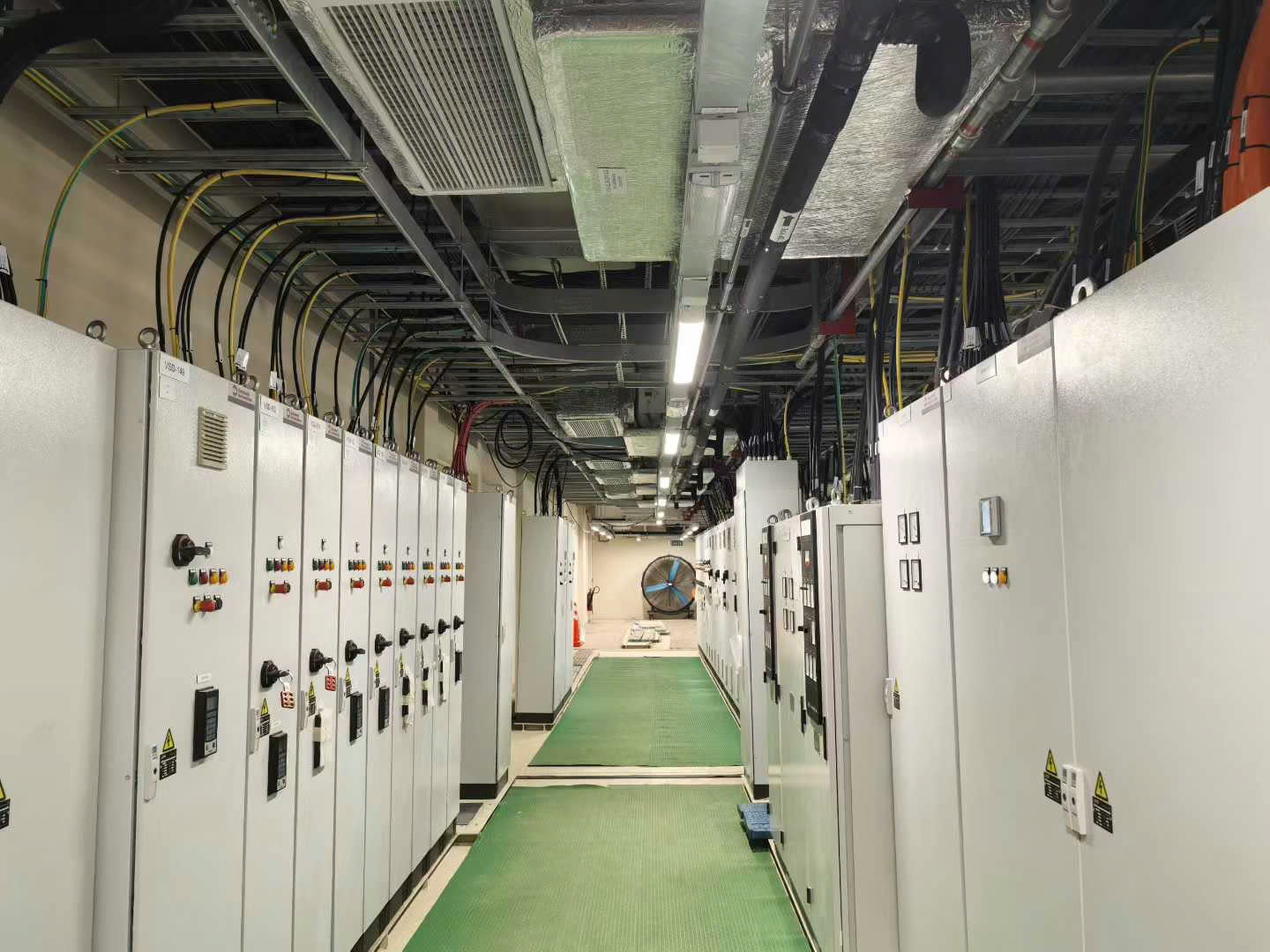 Advanced Engineering Capacities: Exploring EHOUSE’s Customized Container Solutions
